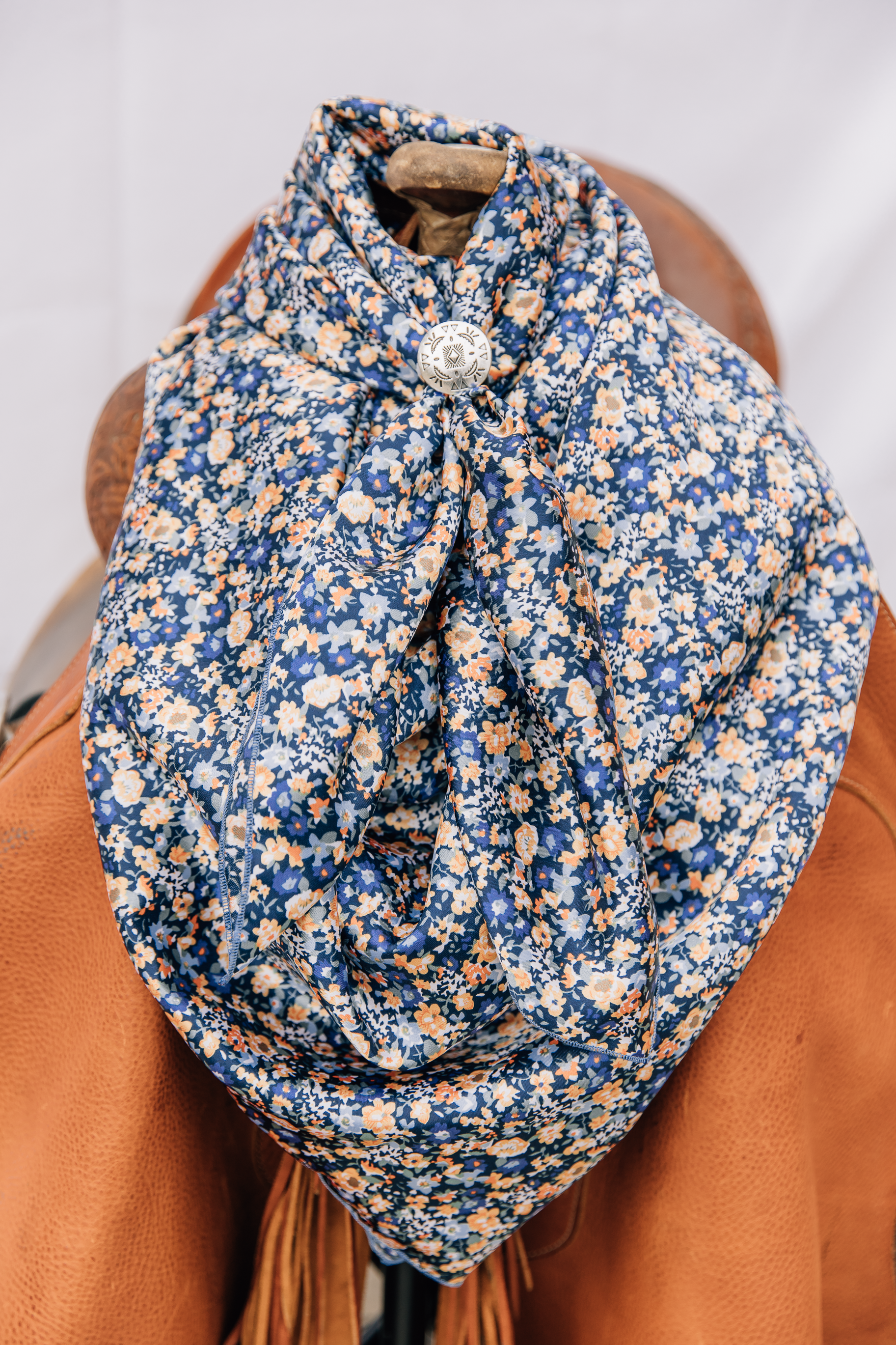 Navy Peach Field Floral Wild Rag – ProRate Equine