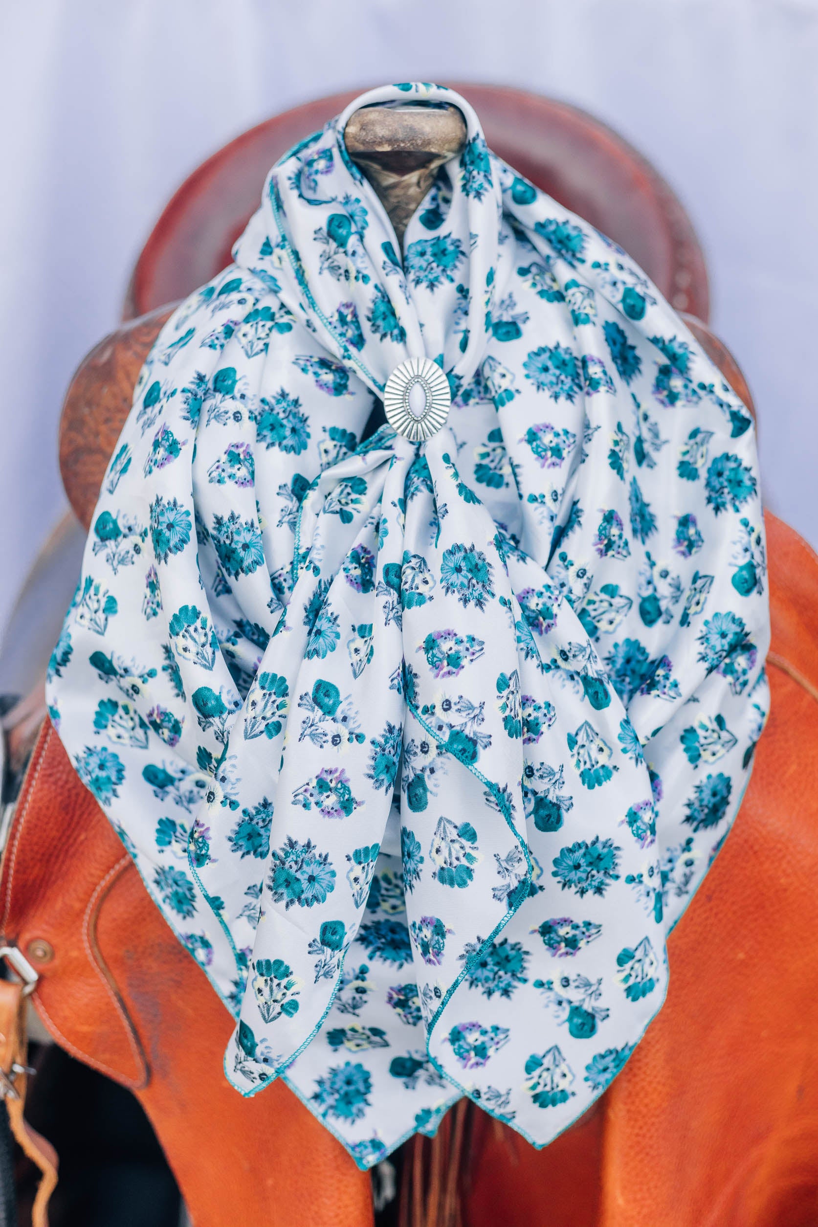 White Turquoise Bouquet Floral Wild Rag – ProRate Equine