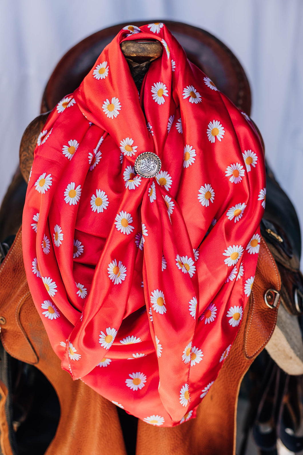 Red Daisy Wild Rag
